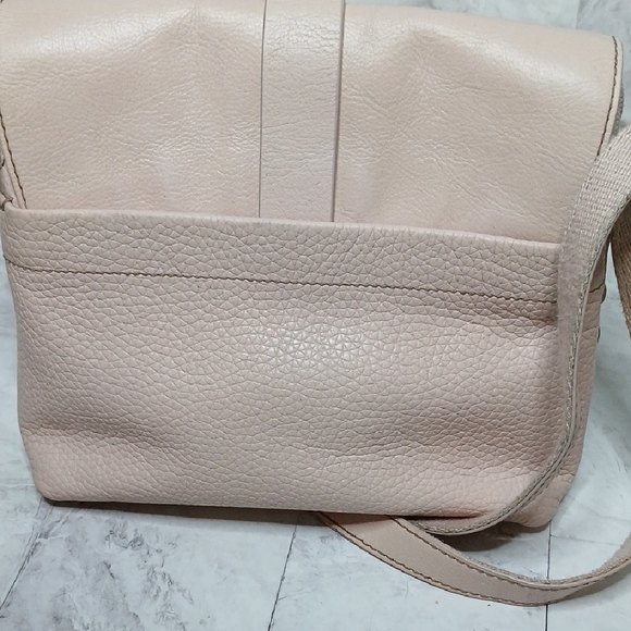 Fossil Blush Leather Crossbody Bag - Picture 8 of 8